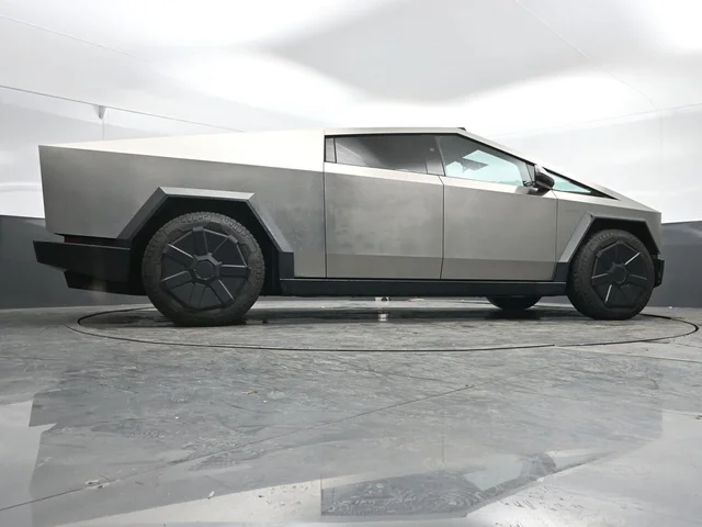 SEMINUEVOS TESLA Cybertruck a Estados en autogozo