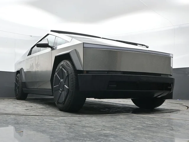SEMINUEVOS TESLA Cybertruck a Estados en autogozo