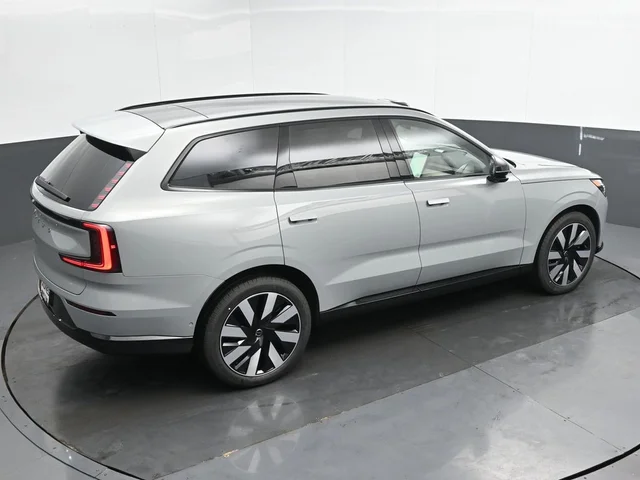 SEMINUEVOS VOLVO EX90 a Estados en autogozo
