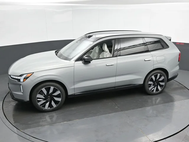 SEMINUEVOS VOLVO EX90 a Estados en autogozo