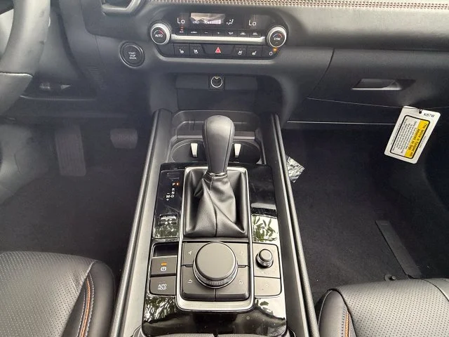 Nuevos MAZDA CX-50 à Estados chez autogozo