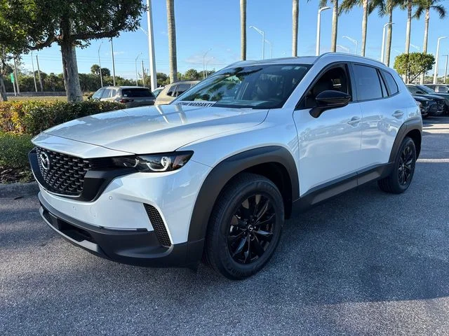 Nuevos MAZDA CX-50 à Estados chez autogozo
