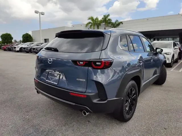 SEMINUEVOS MAZDA CX-50 a Estados en autogozo