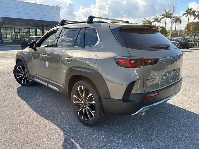 Nuevos MAZDA CX-50 à Estados chez autogozo