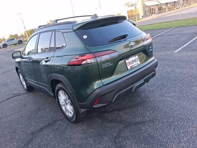 Nuevos TOYOTA COROLLA CROSS à Estados chez autogozo