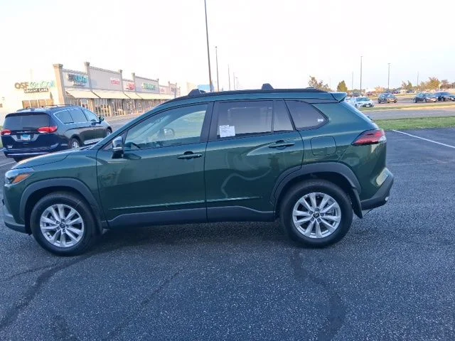 Nuevos TOYOTA COROLLA CROSS à Estados chez autogozo