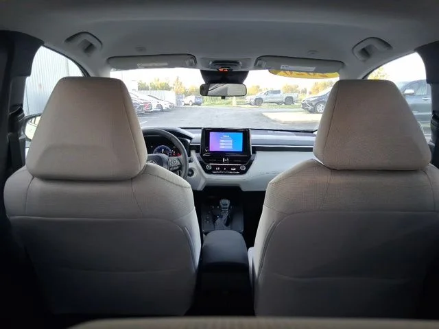 Nuevos TOYOTA COROLLA CROSS à Estados chez autogozo