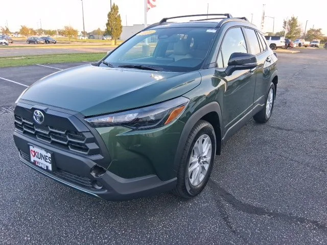 Nuevos TOYOTA COROLLA CROSS à Estados chez autogozo