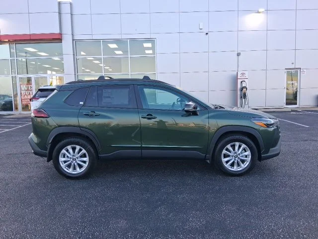 Nuevos TOYOTA COROLLA CROSS à Estados chez autogozo