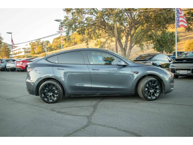 SEMINUEVOS TESLA Model Y a Estados en autogozo