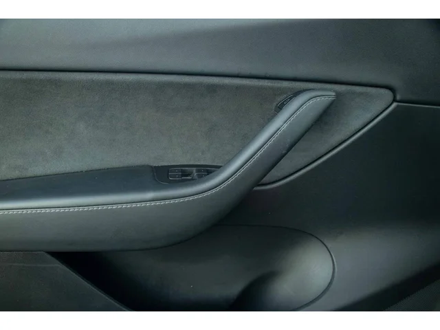 SEMINUEVOS TESLA Model Y a Estados en autogozo