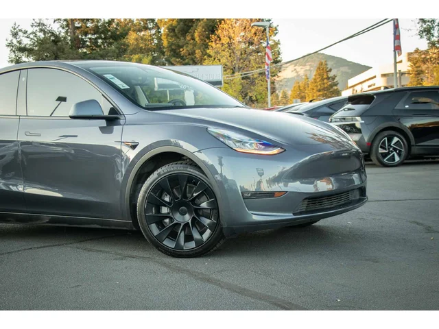 SEMINUEVOS TESLA Model Y a Estados en autogozo