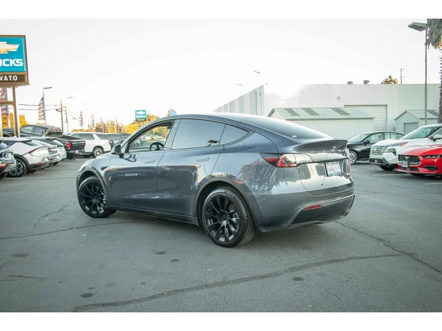 SEMINUEVOS TESLA Model Y a Estados en autogozo