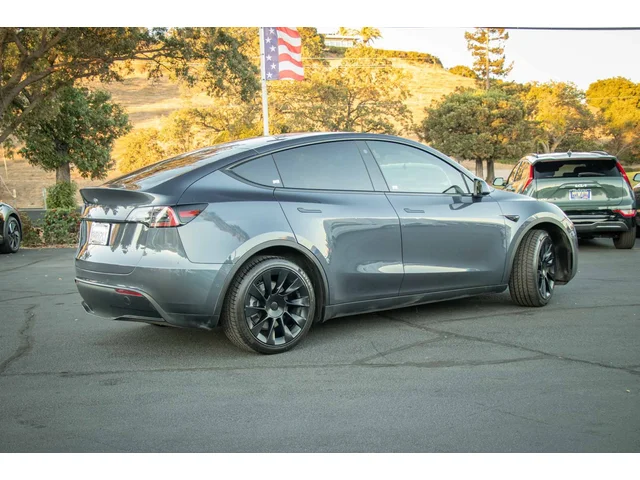 SEMINUEVOS TESLA Model Y a Estados en autogozo