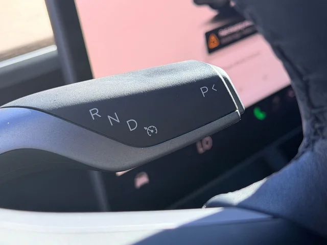 SEMINUEVOS TESLA Model Y a Estados en autogozo