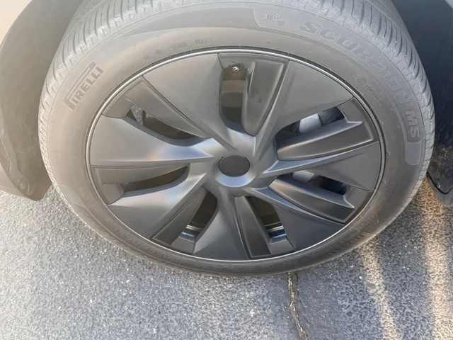 SEMINUEVOS TESLA Model Y a Estados en autogozo