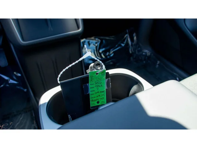 SEMINUEVOS TESLA Model Y a Estados en autogozo