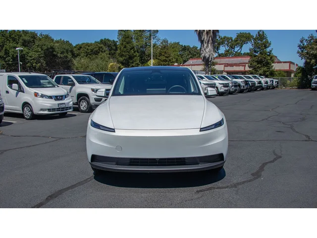 SEMINUEVOS TESLA Model Y a Estados en autogozo
