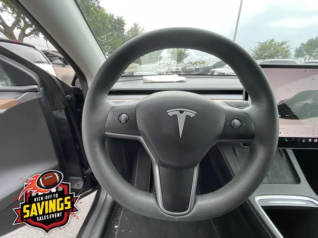 SEMINUEVOS TESLA Model Y a Estados en autogozo