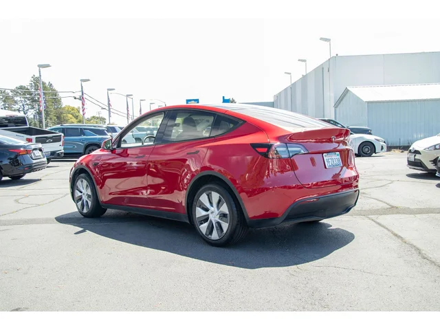 SEMINUEVOS TESLA Model Y a Estados en autogozo