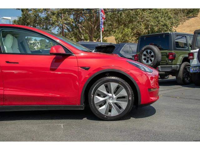 SEMINUEVOS TESLA Model Y a Estados en autogozo