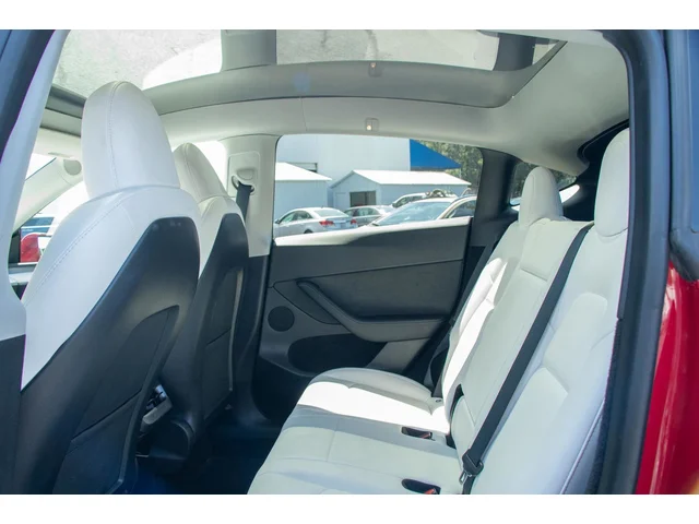 SEMINUEVOS TESLA Model Y a Estados en autogozo