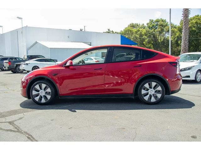 SEMINUEVOS TESLA Model Y a Estados en autogozo