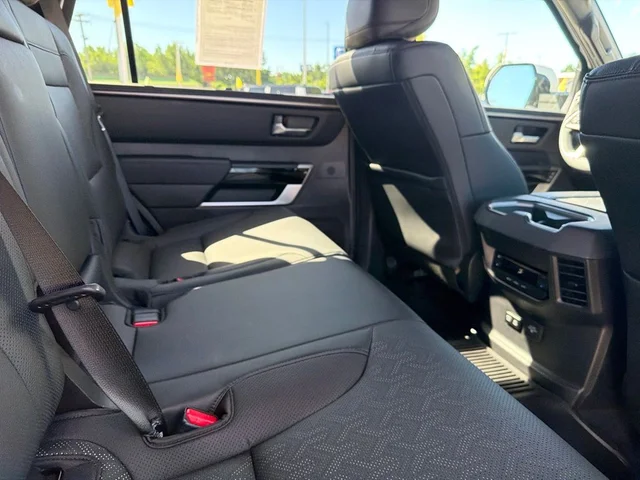SEMINUEVOS TOYOTA Sequoia a Estados en autogozo