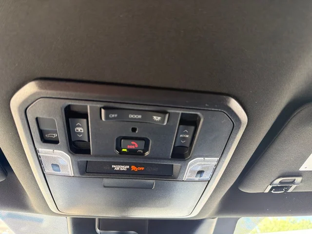 SEMINUEVOS TOYOTA Sequoia a Estados en autogozo