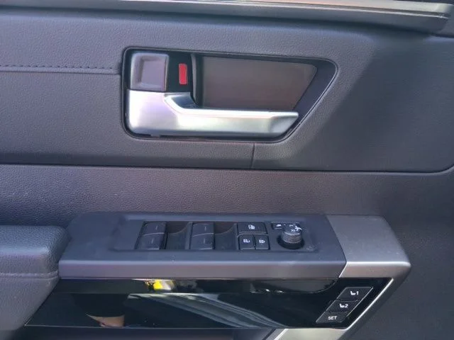 SEMINUEVOS TOYOTA Sequoia a Estados en autogozo
