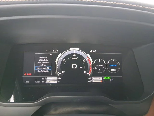Nuevos TOYOTA SEQUOIA à Estados chez autogozo
