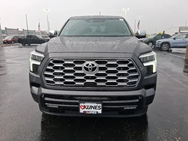 Nuevos TOYOTA SEQUOIA à Estados chez autogozo