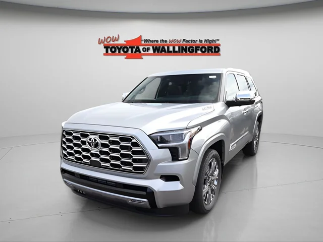 Nuevos TOYOTA SEQUOIA à Estados chez autogozo