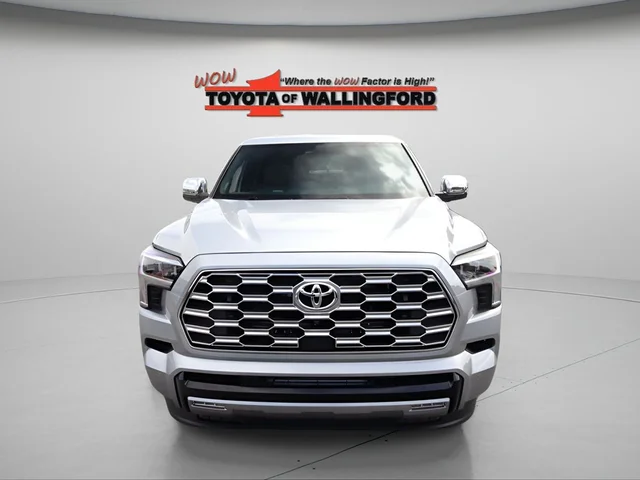 Nuevos TOYOTA SEQUOIA à Estados chez autogozo