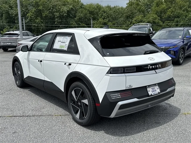 Nuevos HYUNDAI IONIQ 5 at Gainesville Hyundai in Gainesville