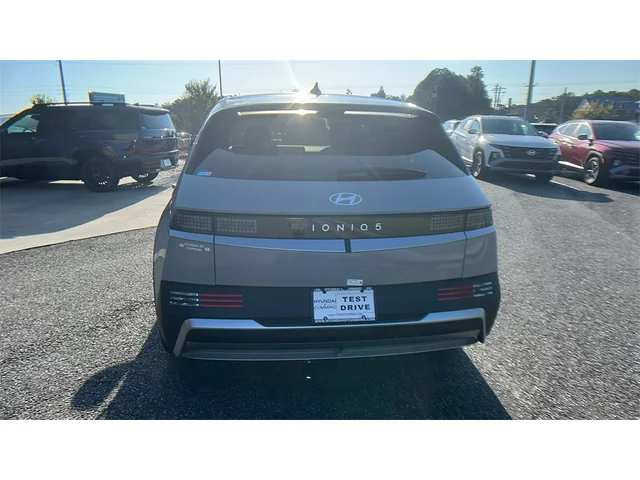 Nuevos HYUNDAI IONIQ 5 at Gainesville Hyundai in Gainesville