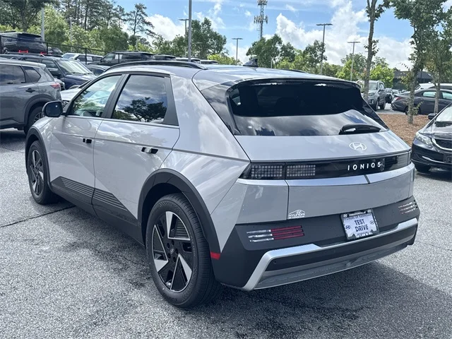 Nuevos HYUNDAI IONIQ 5 at Gainesville Hyundai in Gainesville