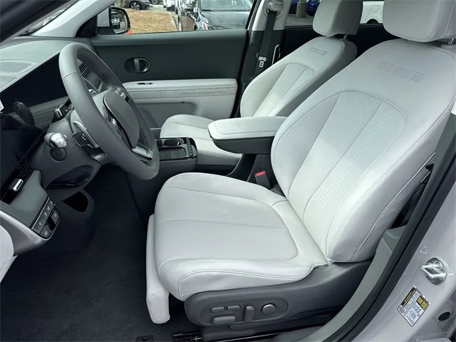 Nuevos HYUNDAI IONIQ 5 at Gainesville Hyundai in Gainesville