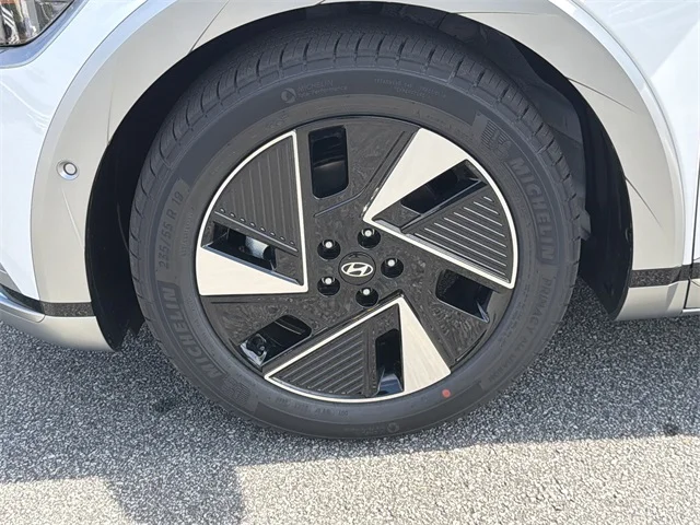 Nuevos HYUNDAI IONIQ 5 at Gainesville Hyundai in Gainesville