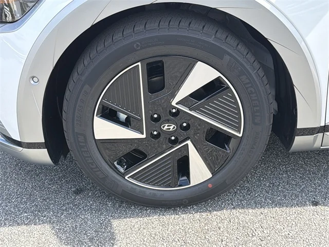 Nuevos HYUNDAI IONIQ 5 at Gainesville Hyundai in Gainesville