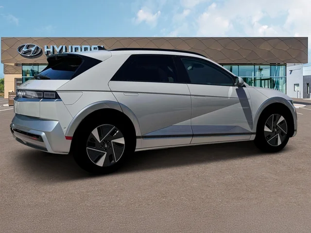 Nuevos HYUNDAI IONIQ 5 at Tustin Hyundai in Tustin   