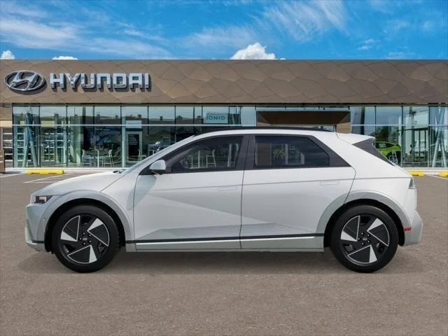 Nuevos HYUNDAI IONIQ 5 at Tustin Hyundai in Tustin   