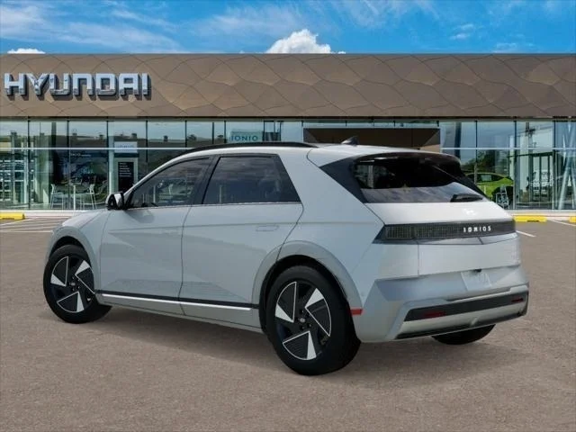 Nuevos HYUNDAI IONIQ 5 at Tustin Hyundai in Tustin   