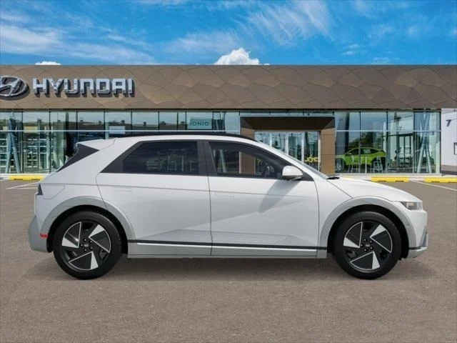 Nuevos HYUNDAI IONIQ 5 at Tustin Hyundai in Tustin   
