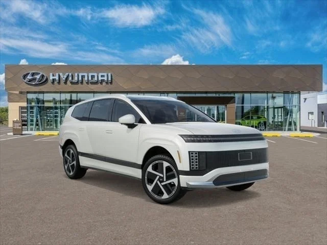 Nuevos HYUNDAI IONIQ 9 at Tustin Hyundai in Tustin   