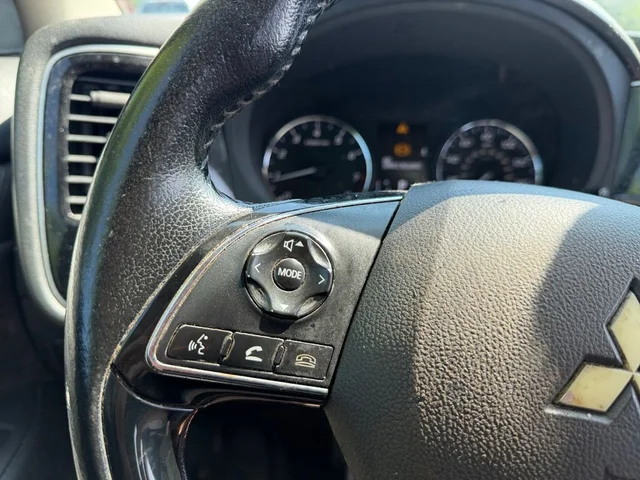 SEMINUEVOS MITSUBISHI Outlander a Estados en autogozo