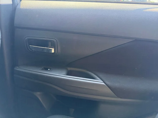 SEMINUEVOS MITSUBISHI Outlander a Estados en autogozo