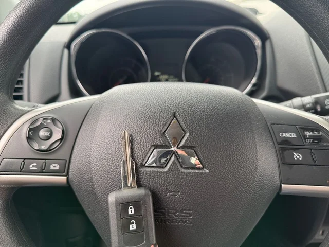 SEMINUEVOS MITSUBISHI Outlander Sport a Estados en autogozo