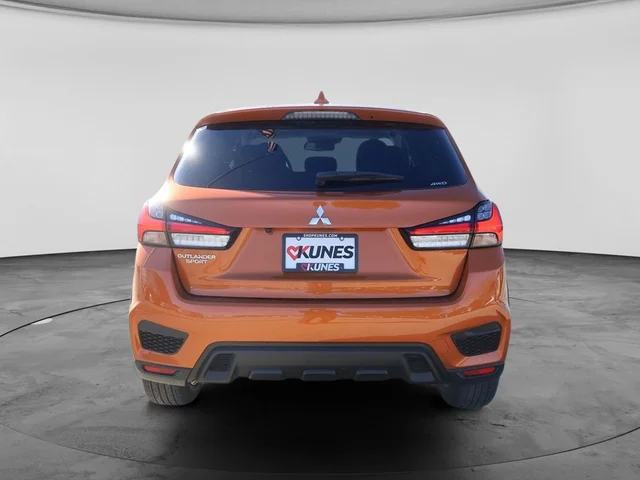 Nuevos MITSUBISHI OUTLANDER SPORT à Estados chez autogozo