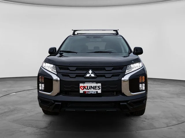 Nuevos MITSUBISHI OUTLANDER SPORT à Estados chez autogozo